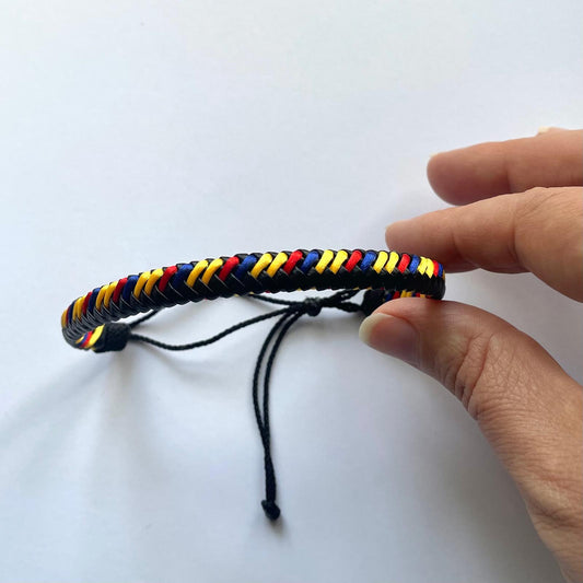 Heritage Colombian Bracelet – Woven in Faux Leather